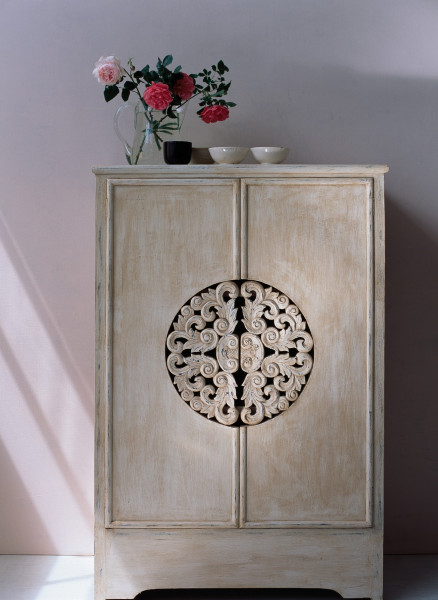 Schrank 'Sukomvit', whitewashed, B 82 cm, H 127 cm, T 41 cm