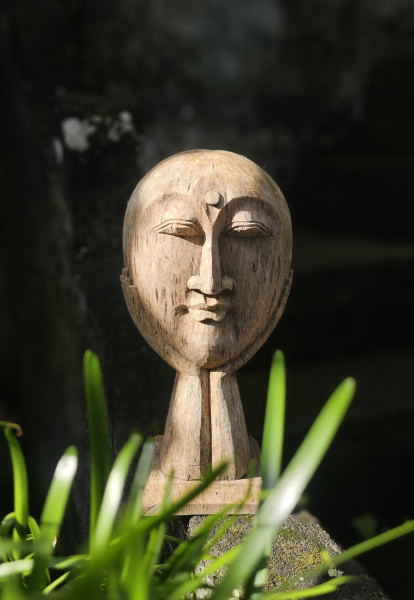 Holz-Skulptur 'Denker', natur, H 38 cm, B 18 cm, L 18 cm