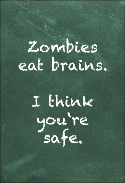 Postkarte 'Zombies eat brains'