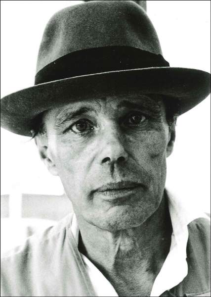 Postkarte 'Joseph Beuys'